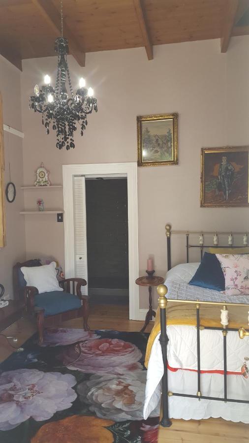 Montagu Manor Bed and Breakfast Exteriör bild